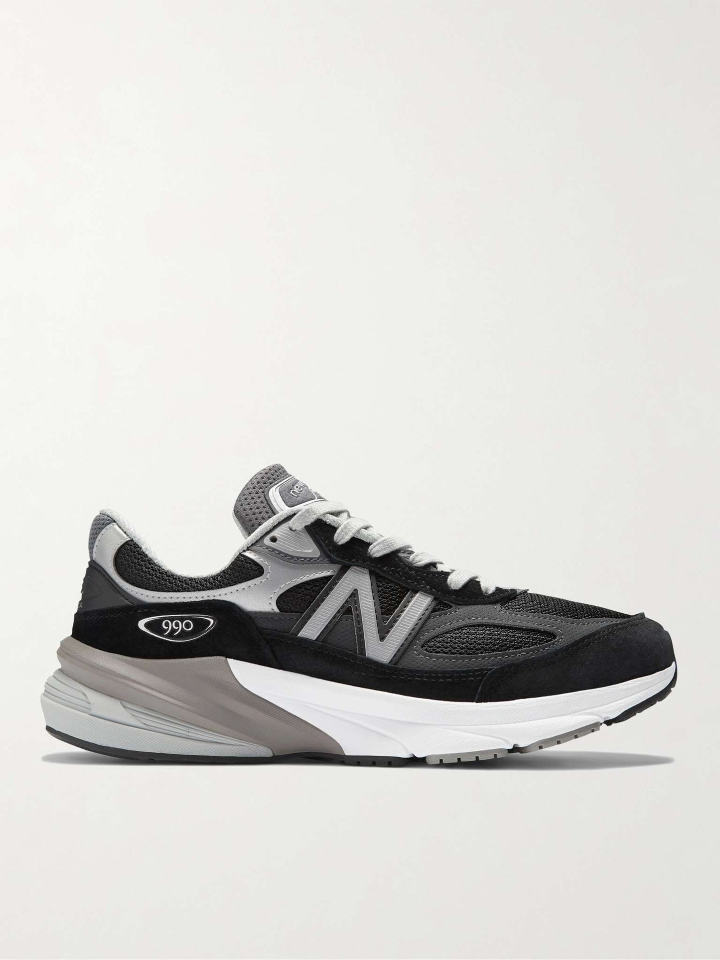 WMNs New Balance 990 v6 Black