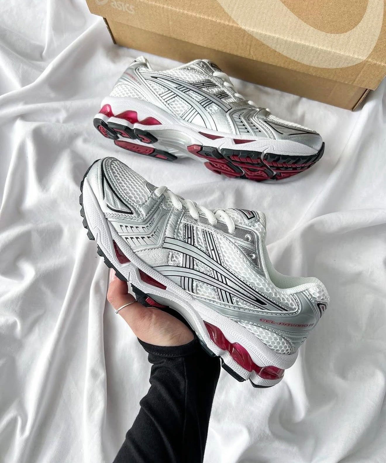 Gel Kayano 14 Pure Silver Red