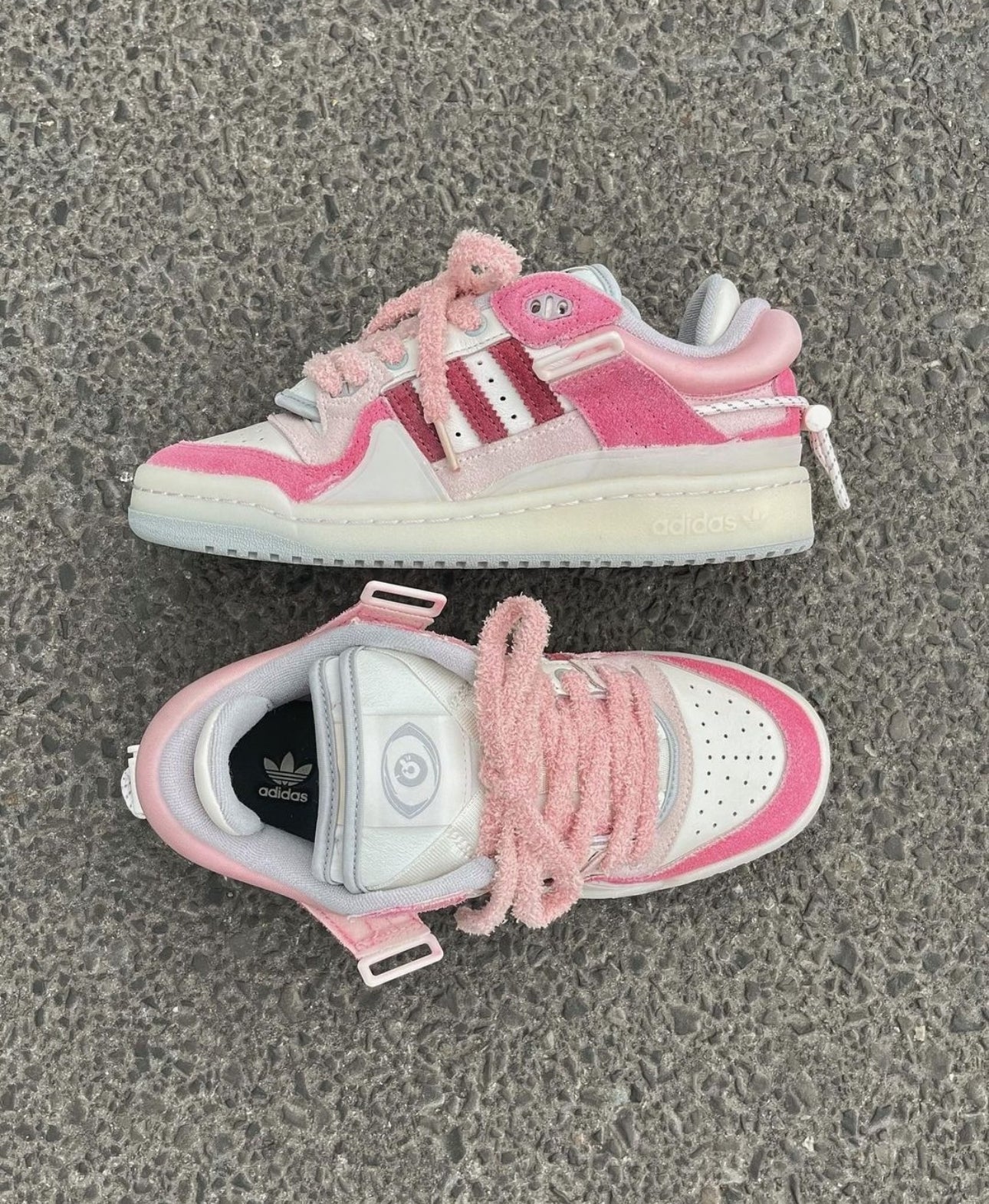 WMNs Bad Bunny x Forum Low Pink