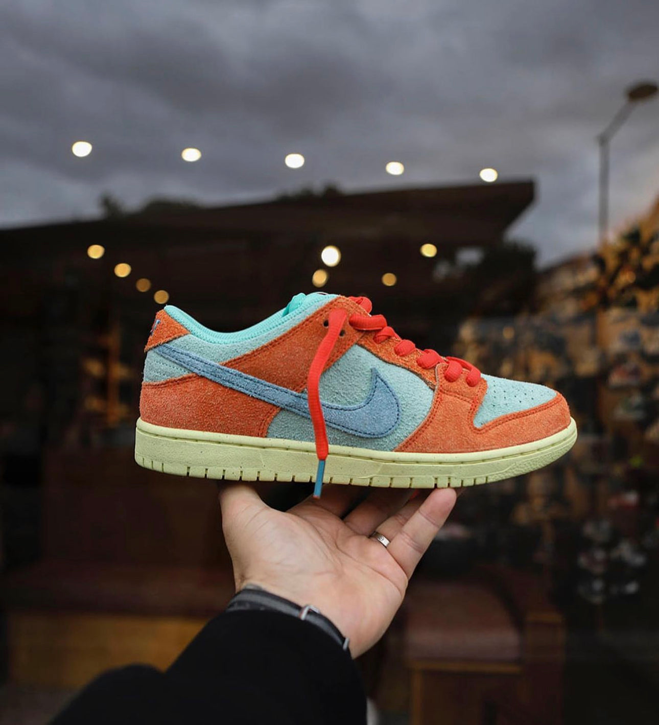 Dunk Low “ Orange / Emerald Rise “