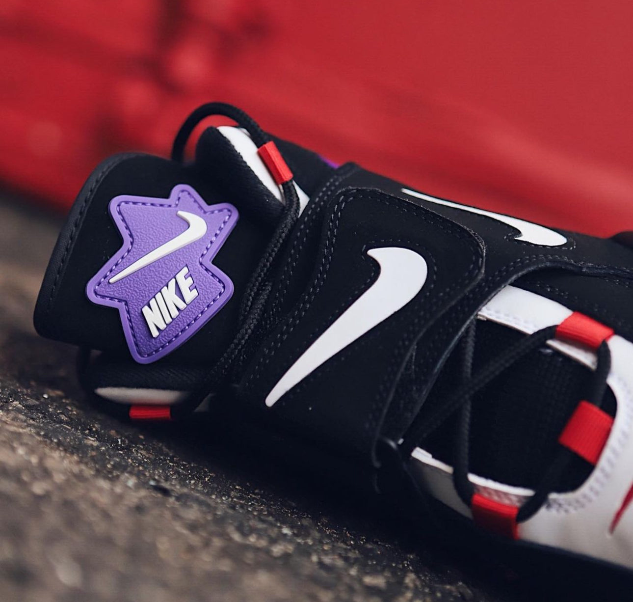 Air Barrage Mid “Raptors”