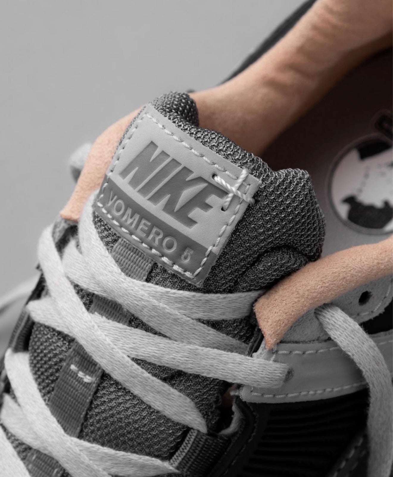 Zoom Vomero 5 Dark Smoke Grey Vachetta