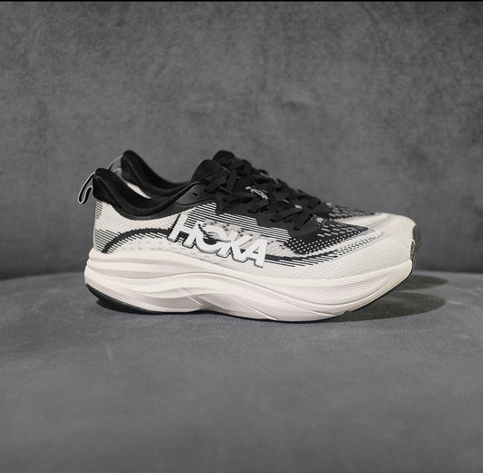 Hoka One One Skyflow Black White