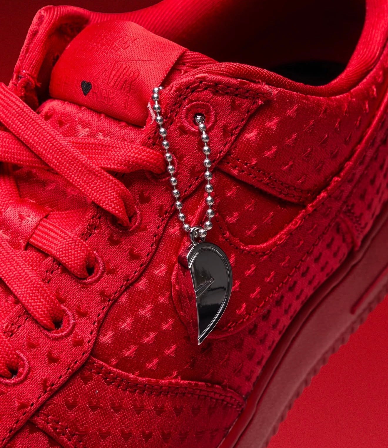 WMNs Airforce 1 Low Valentine's Day University Red (2026)