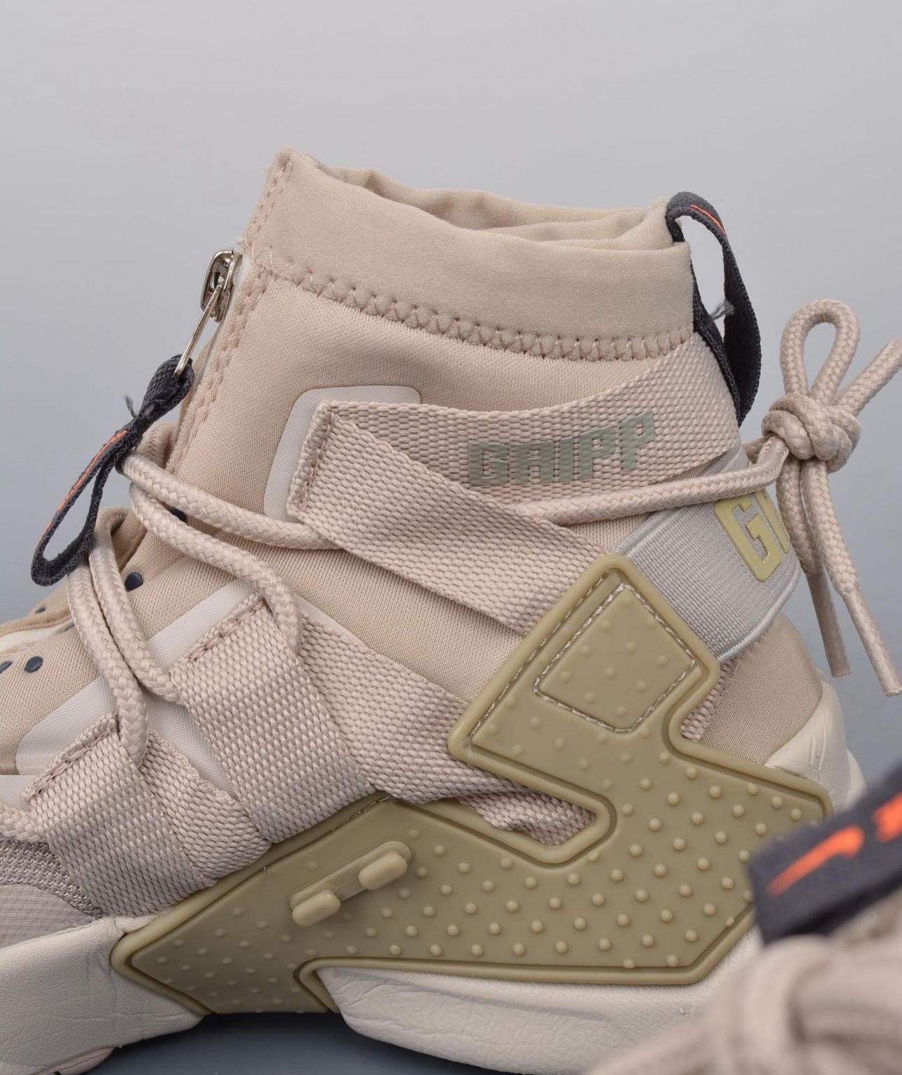 Air Huarache Gripp “ Desert Sand “