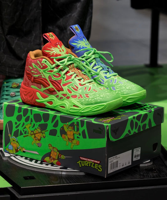 LaMelo Ball MB.04 Teenage Mutant Ninja Turtles Raphael & Donatello