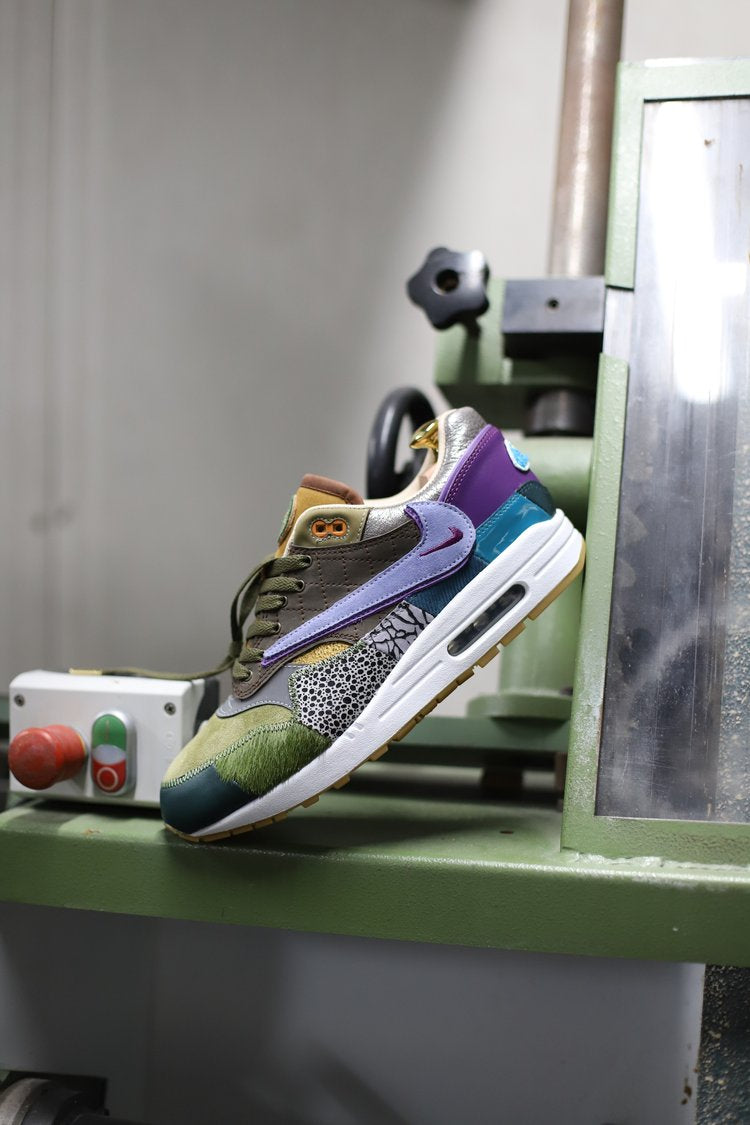 Airmax 1 “surprise scrap” (custom)