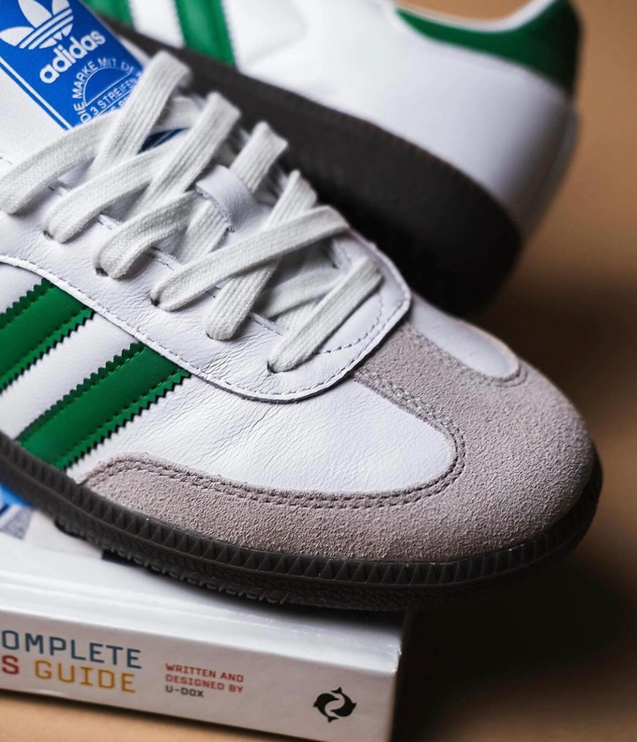 Samba Trainers Vegan “ Green White “