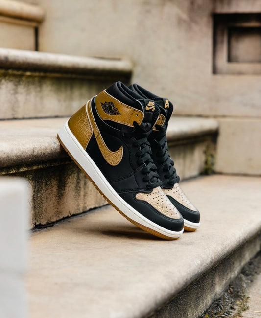 Air Jordan 1 High OG Black Gold