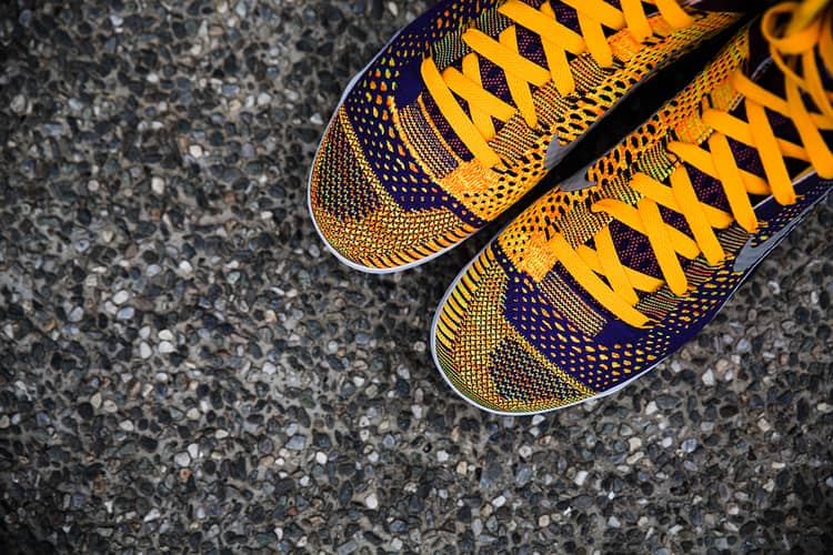 Kobe 9 Elite Team Showtime