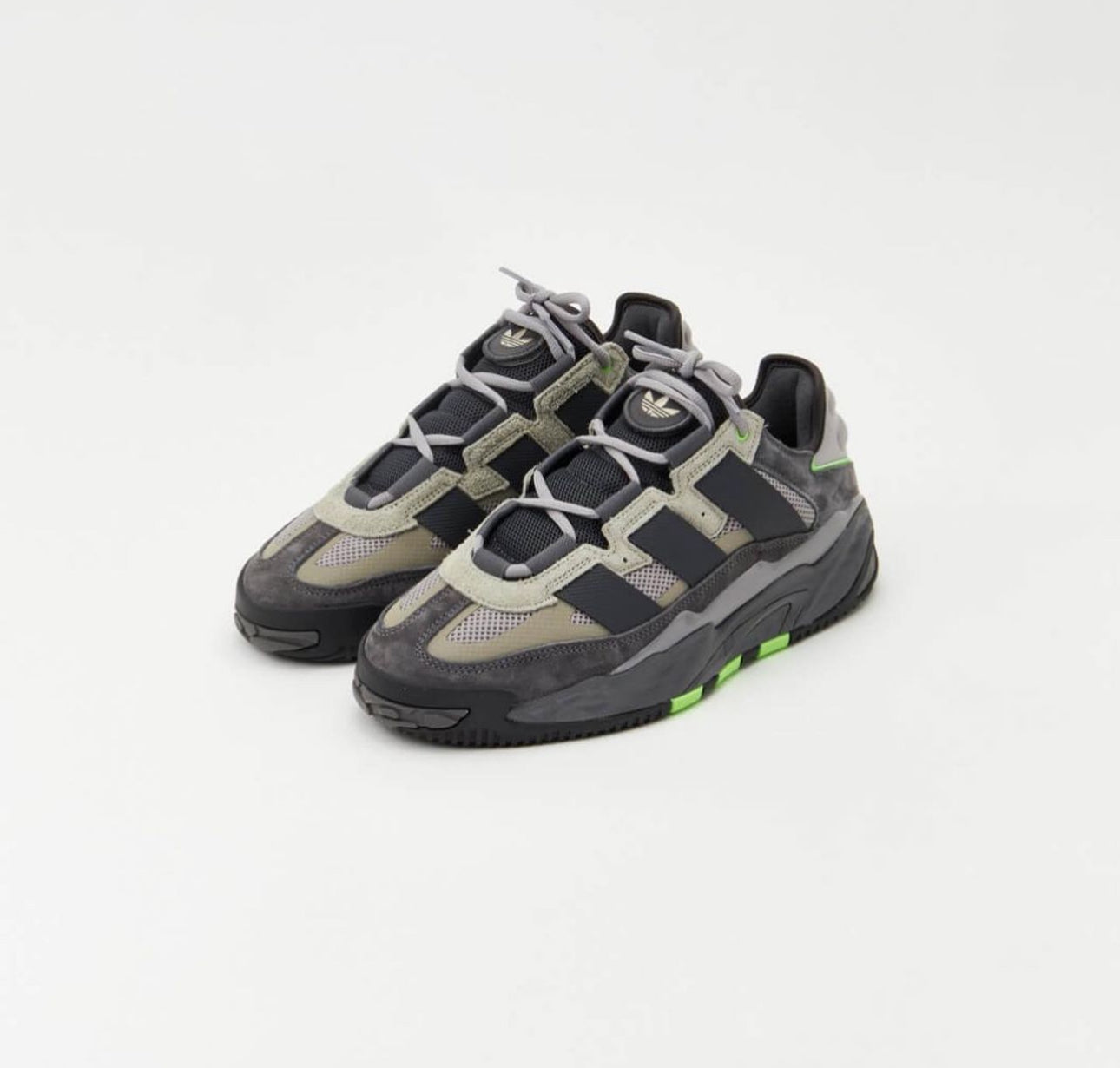 Niteball Trainers “ Grey / Green “