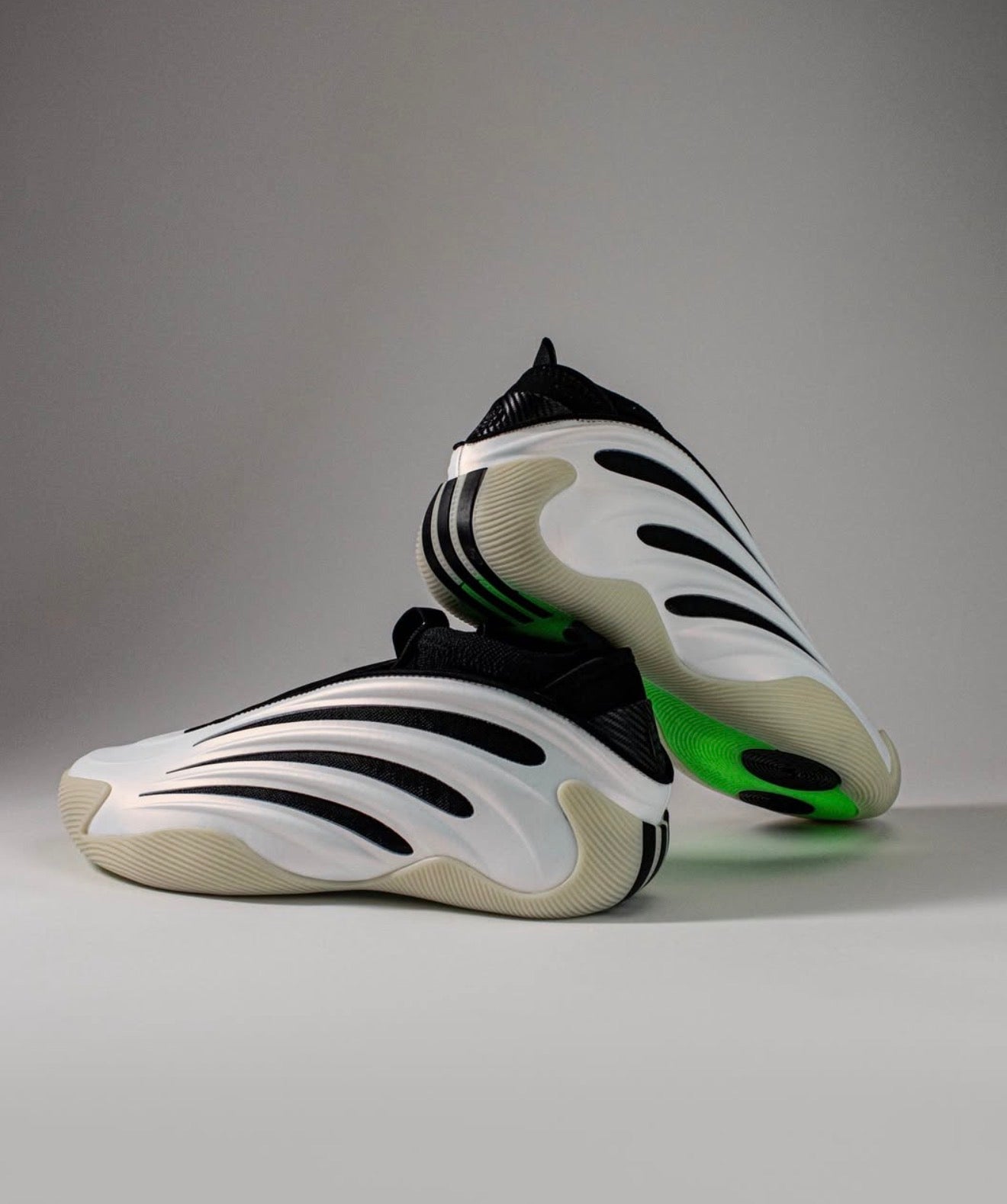 Harden Vol. 9 Cloud White Core Black