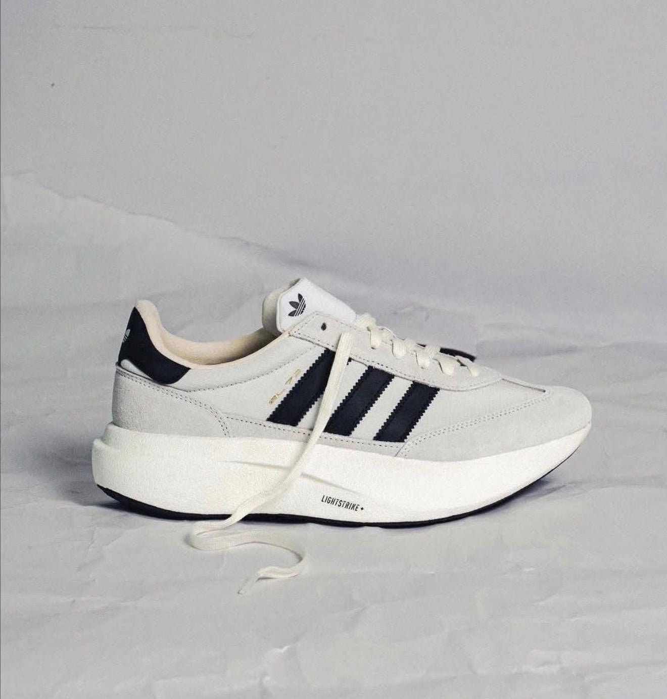 SL 72 Pro White Black Chalk Pearl