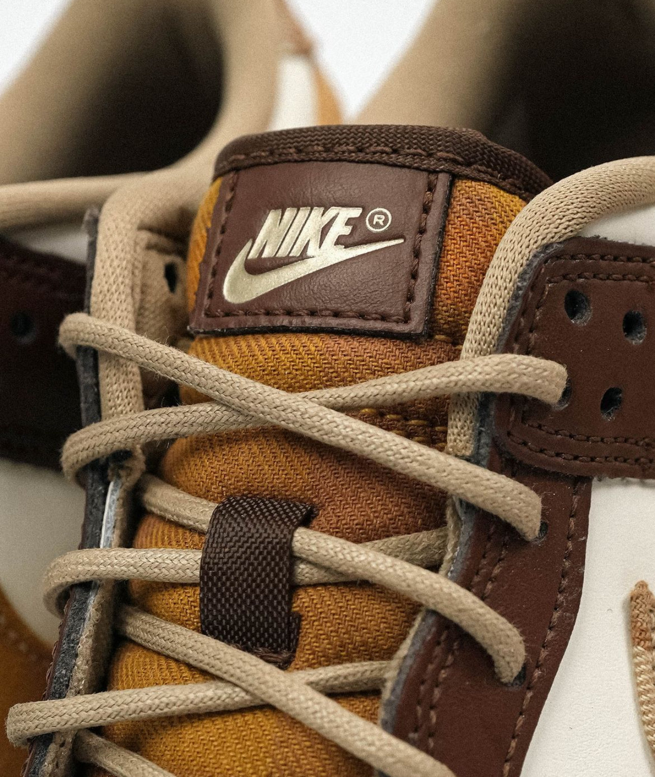 Dunk Low Brown Plaid