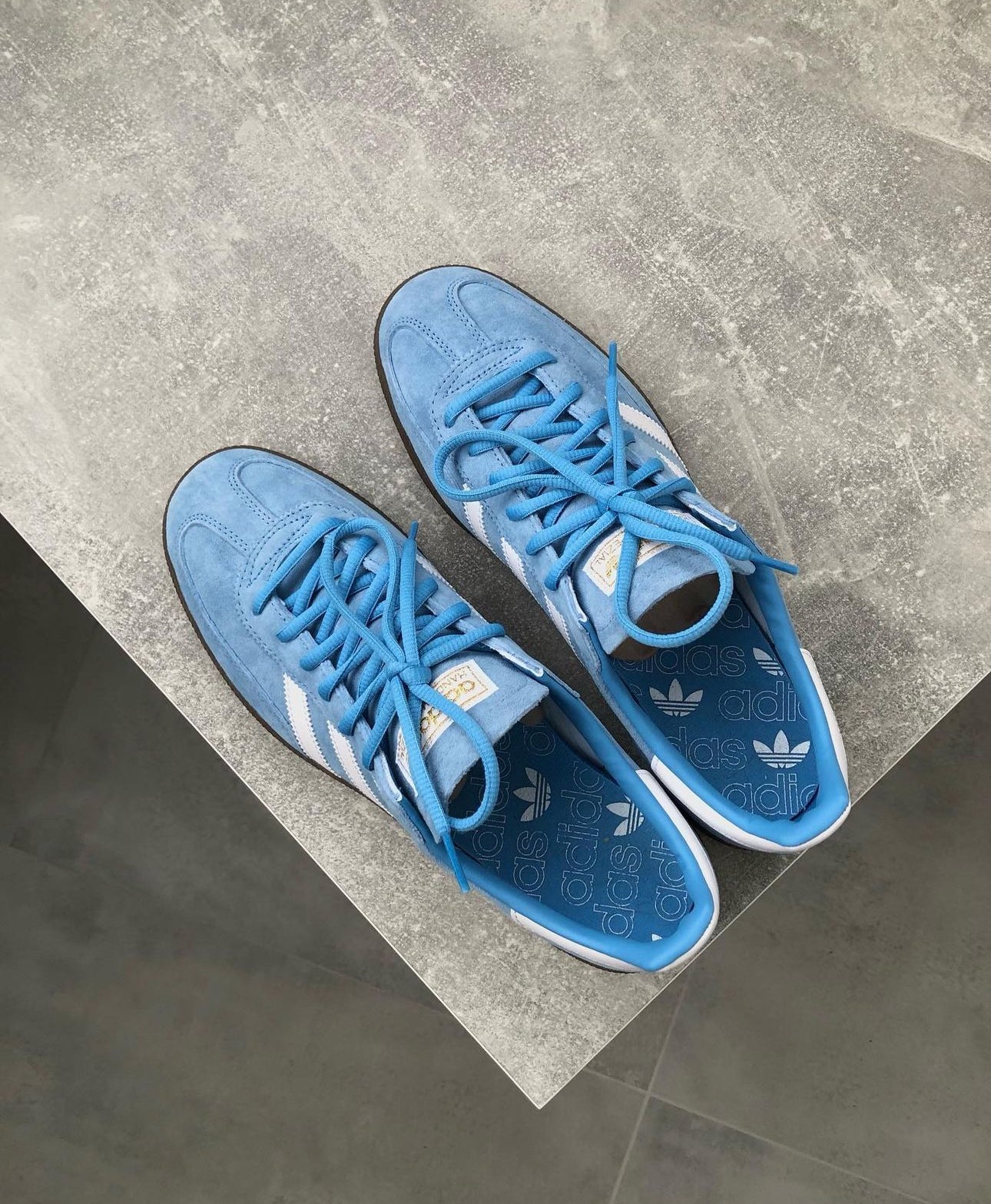 Handball Spezial “ Light Blue “