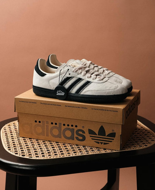 Samba OG Wonder White Black Pony