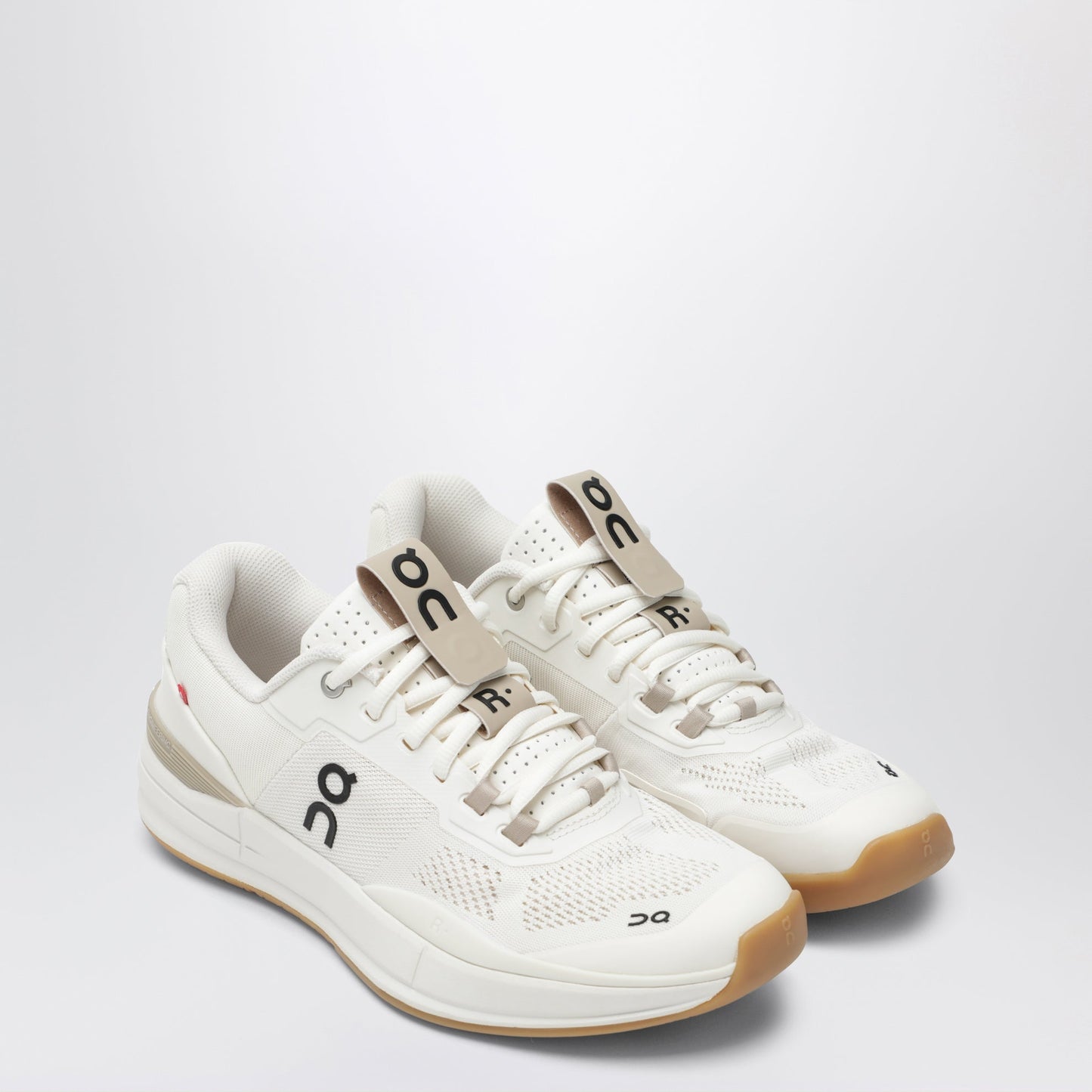 On The Roger Pro Ivory