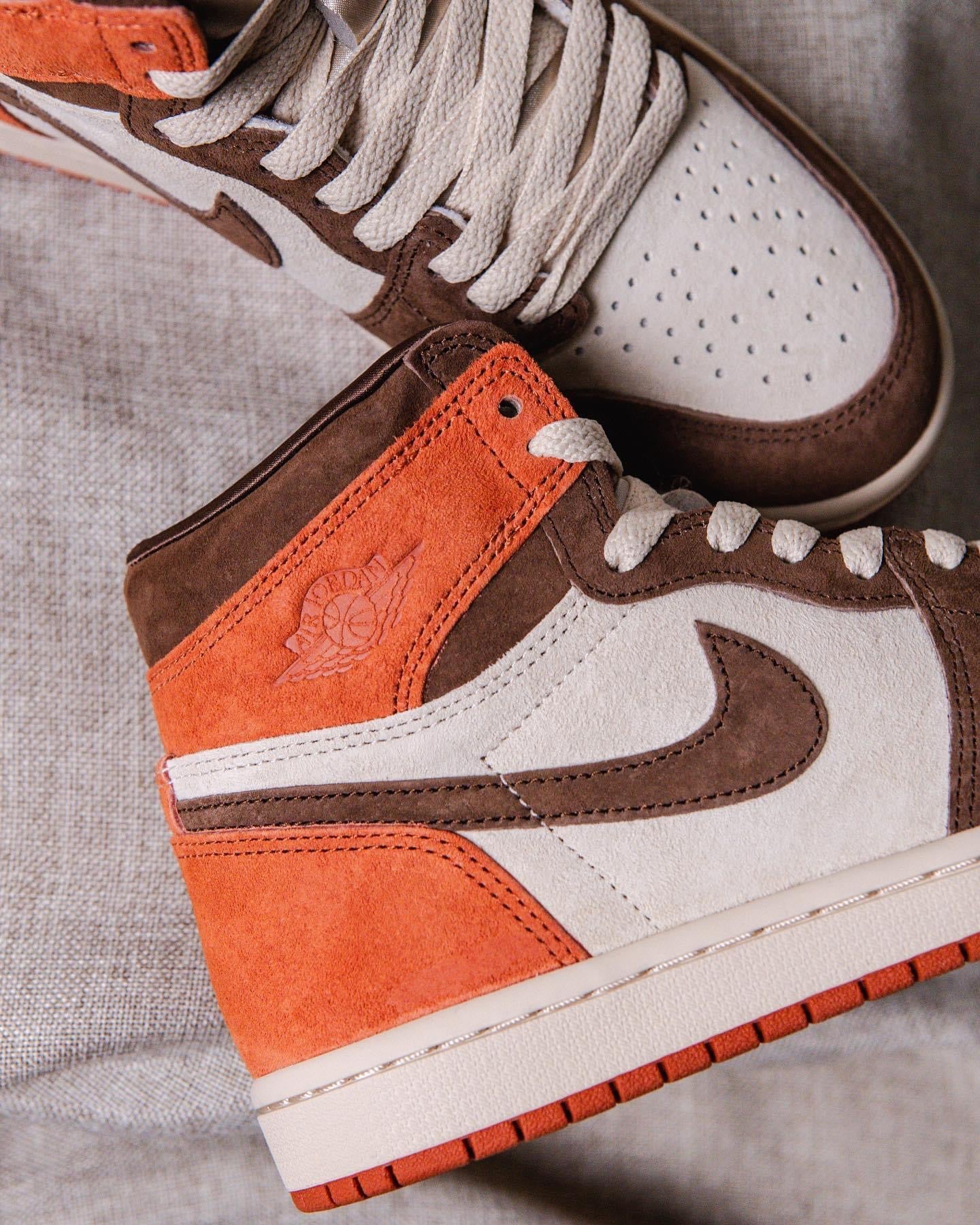 Air Jordan 1 “Cacao Wow / Sand Drift ”