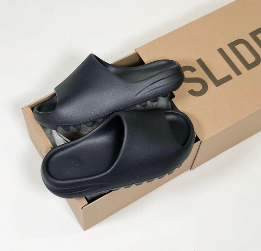 Yeezy Slides - “ Onyx ”