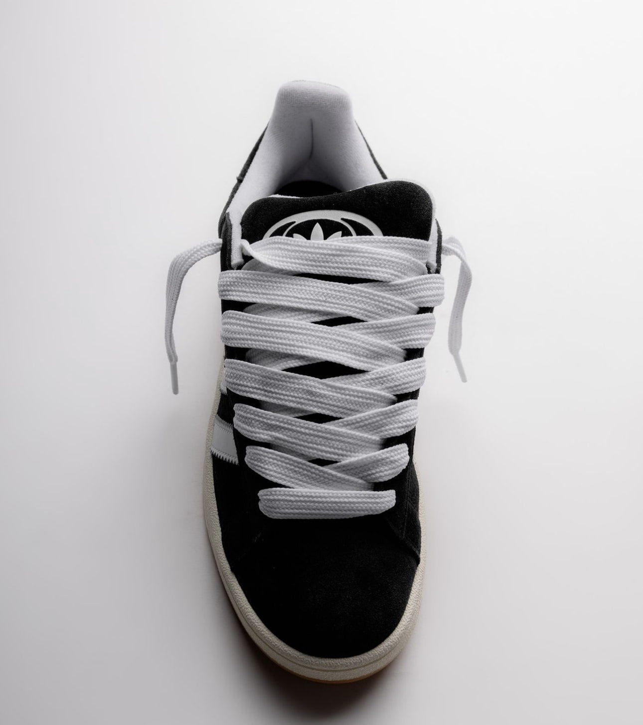 WMNs Campus 00s “ Black / White “