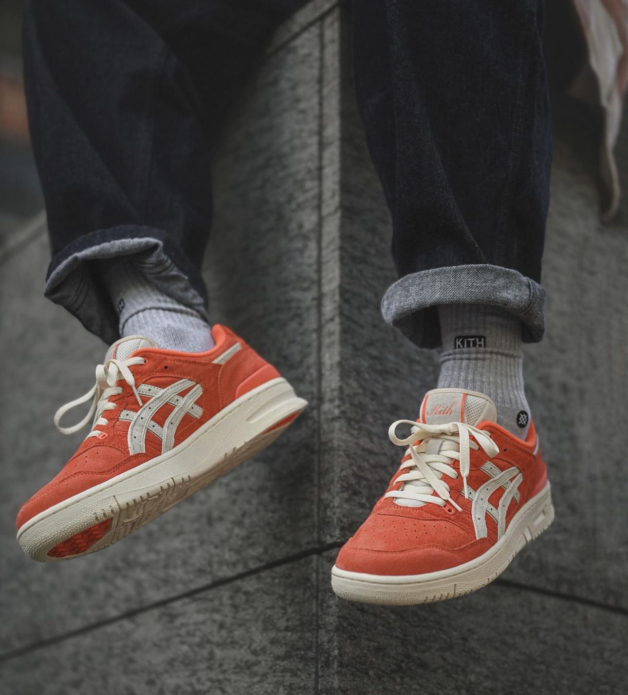 Ronnie Feig kith x Asics EX89 “ Orange/White “