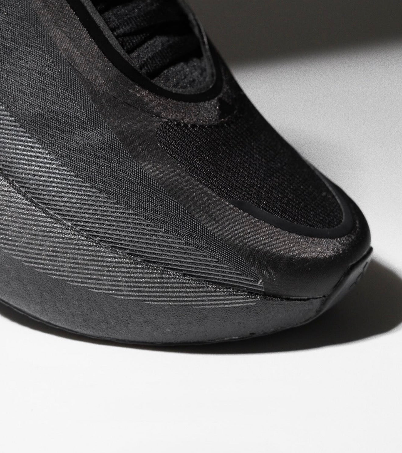 Hyperboost Edge Black Carbon