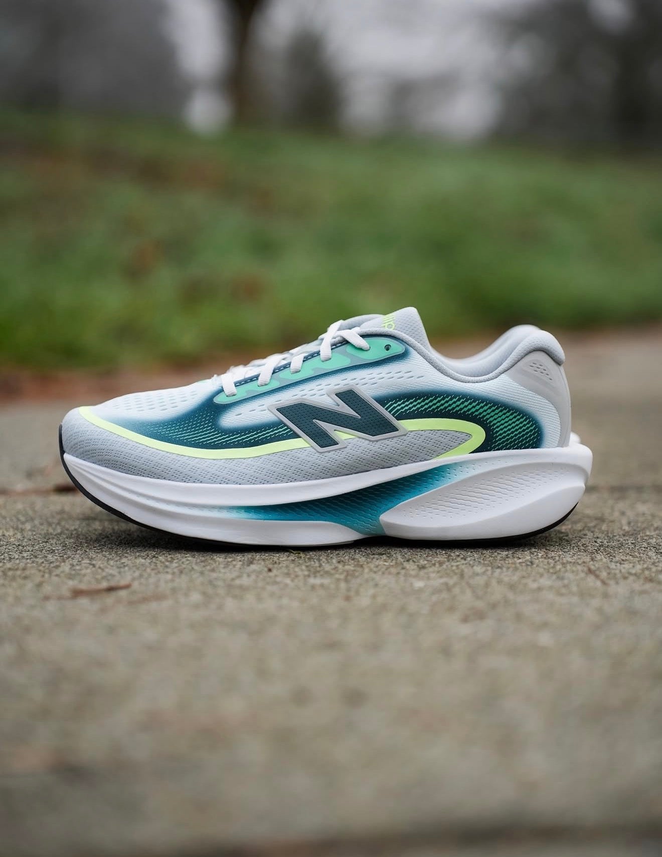 WMNs NB Balance Ellipse v1 Deep End Glint Blue