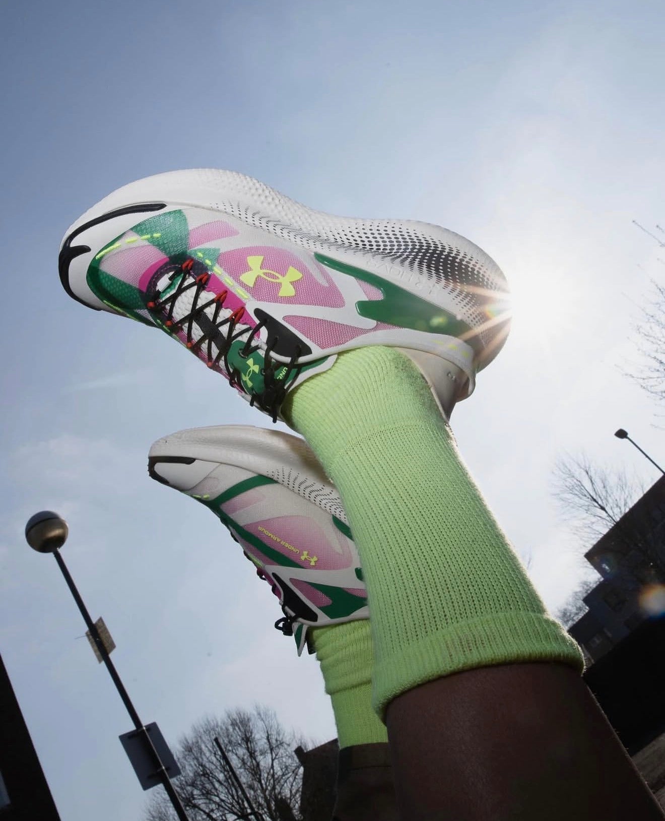 Under Armour ECHO Ivory Dune Virtual Pink