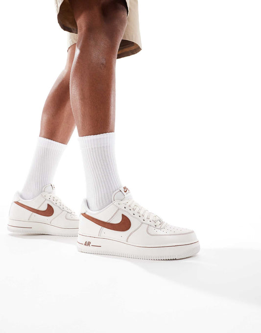 Airforce 1 Low '07 LV8 Ivory Saddle Brown