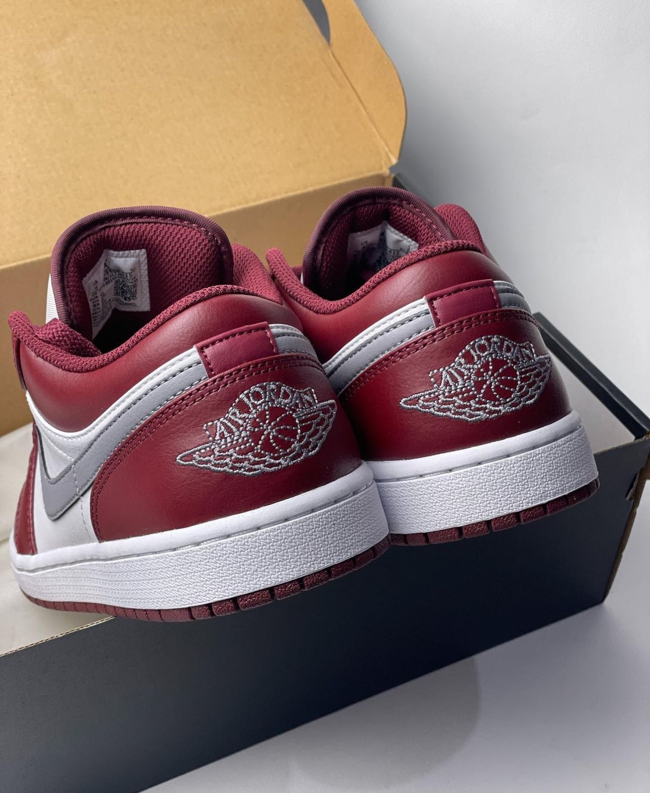 Air Jordan 1 Low “ Bordeaux “