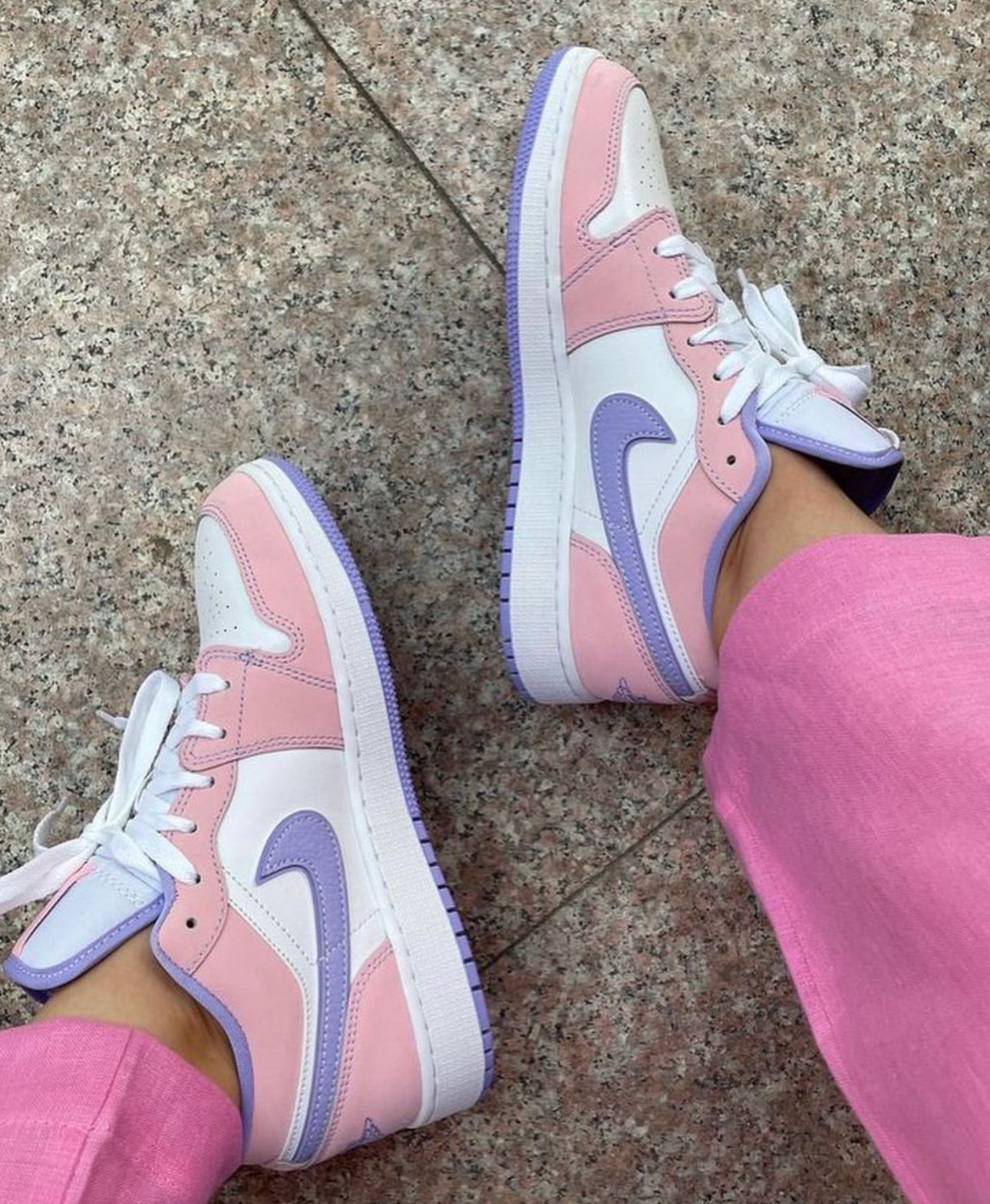 WMNS Air Jordan 1 Low “ Arctic Punch “