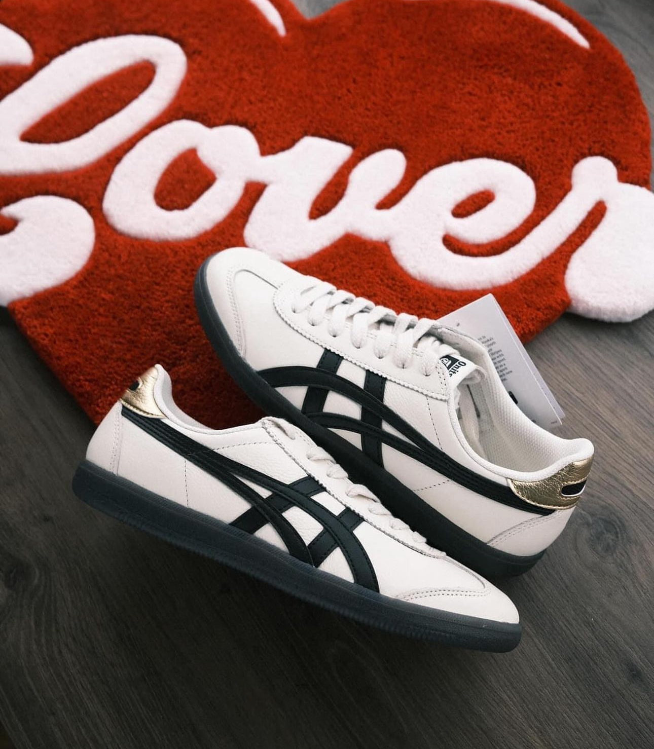 Onitsuka Tiger Tokuten “ Black Gold “