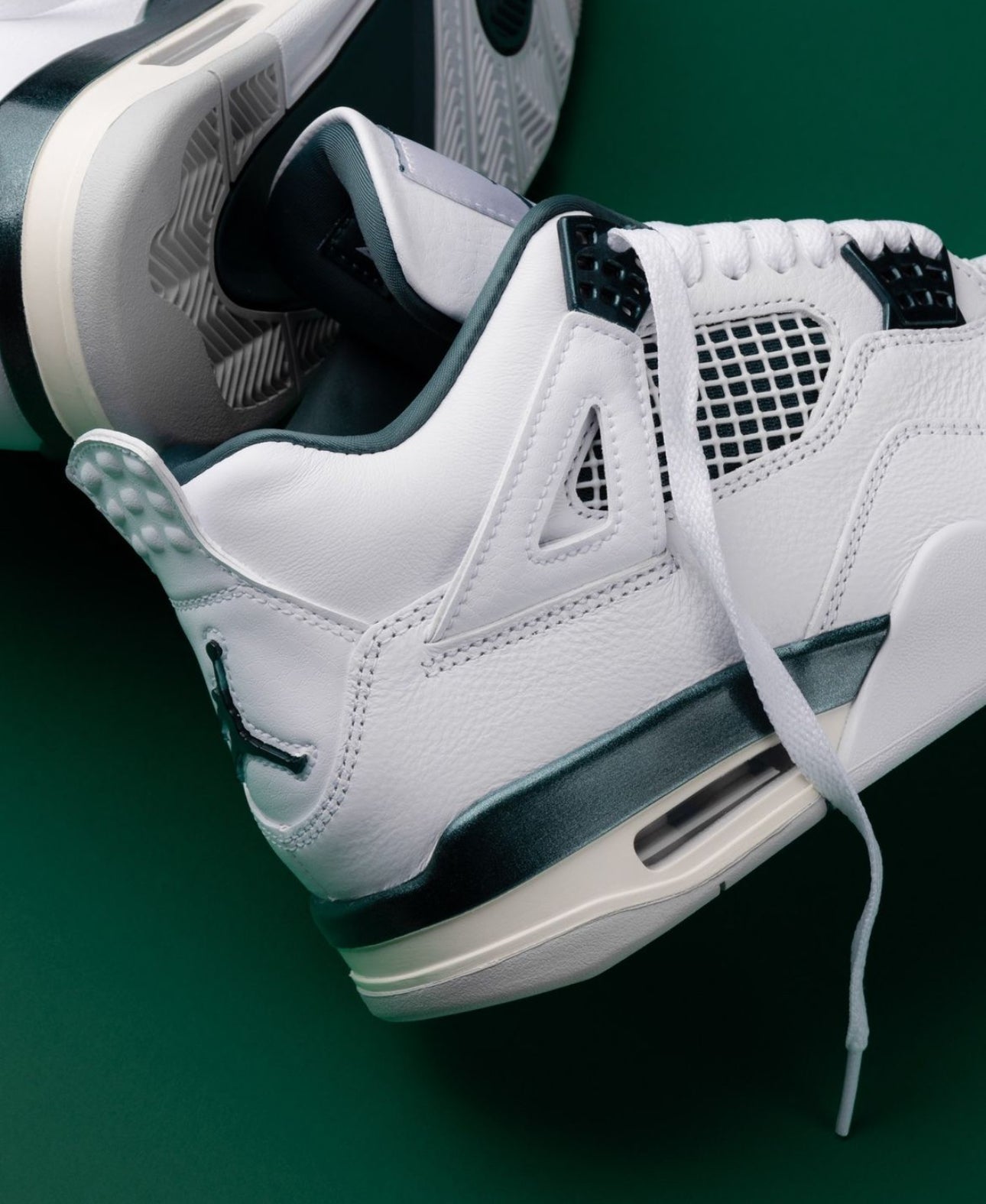 Air Jordan 4 Retro Oxidized Green