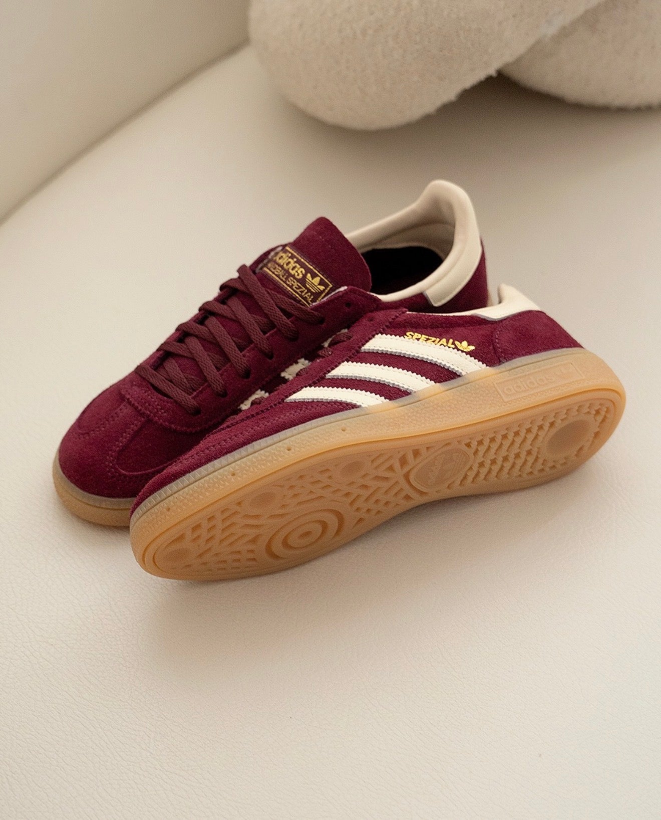WMNs Handball Spezial Maroon Cream White