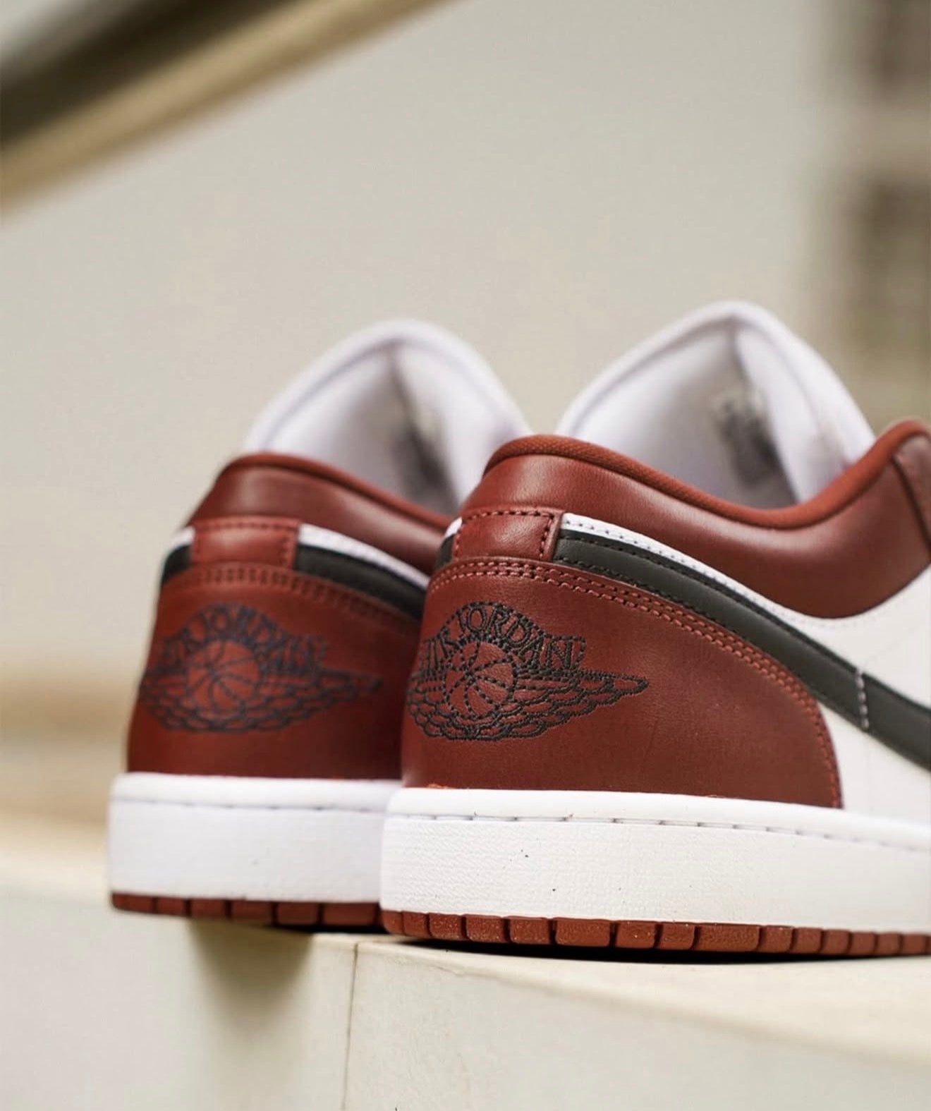 Air Jordan 1 Low SE Dark Pony