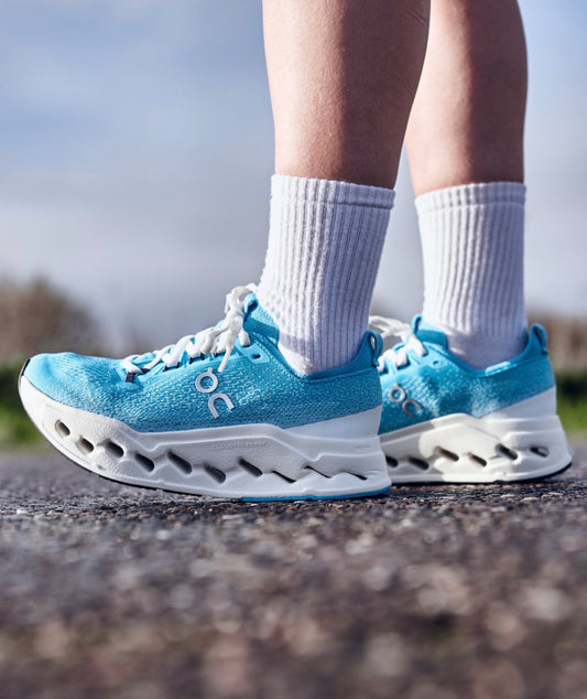 On Running Cloudsurfer Max Horizon Ivory