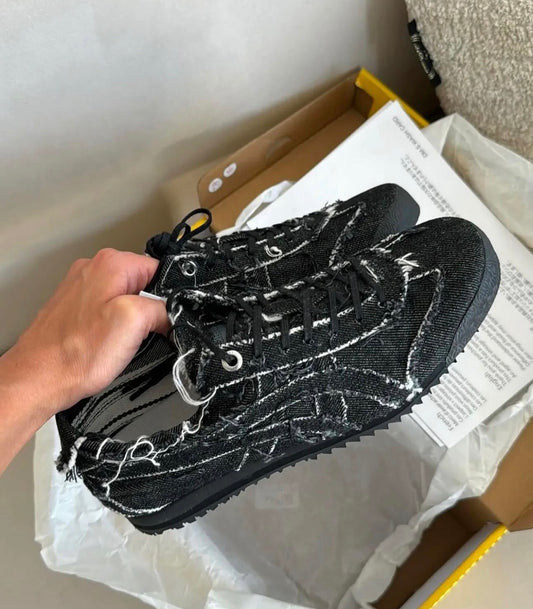 Mexico 66 SD Lace Up Black Denim