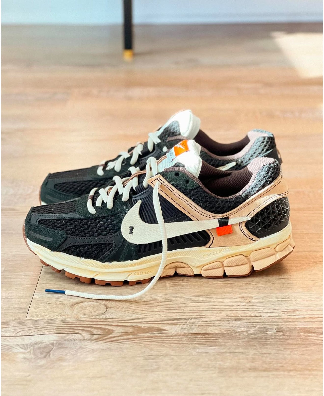 Air Zoom Vomero 5 Off White ( Custom )