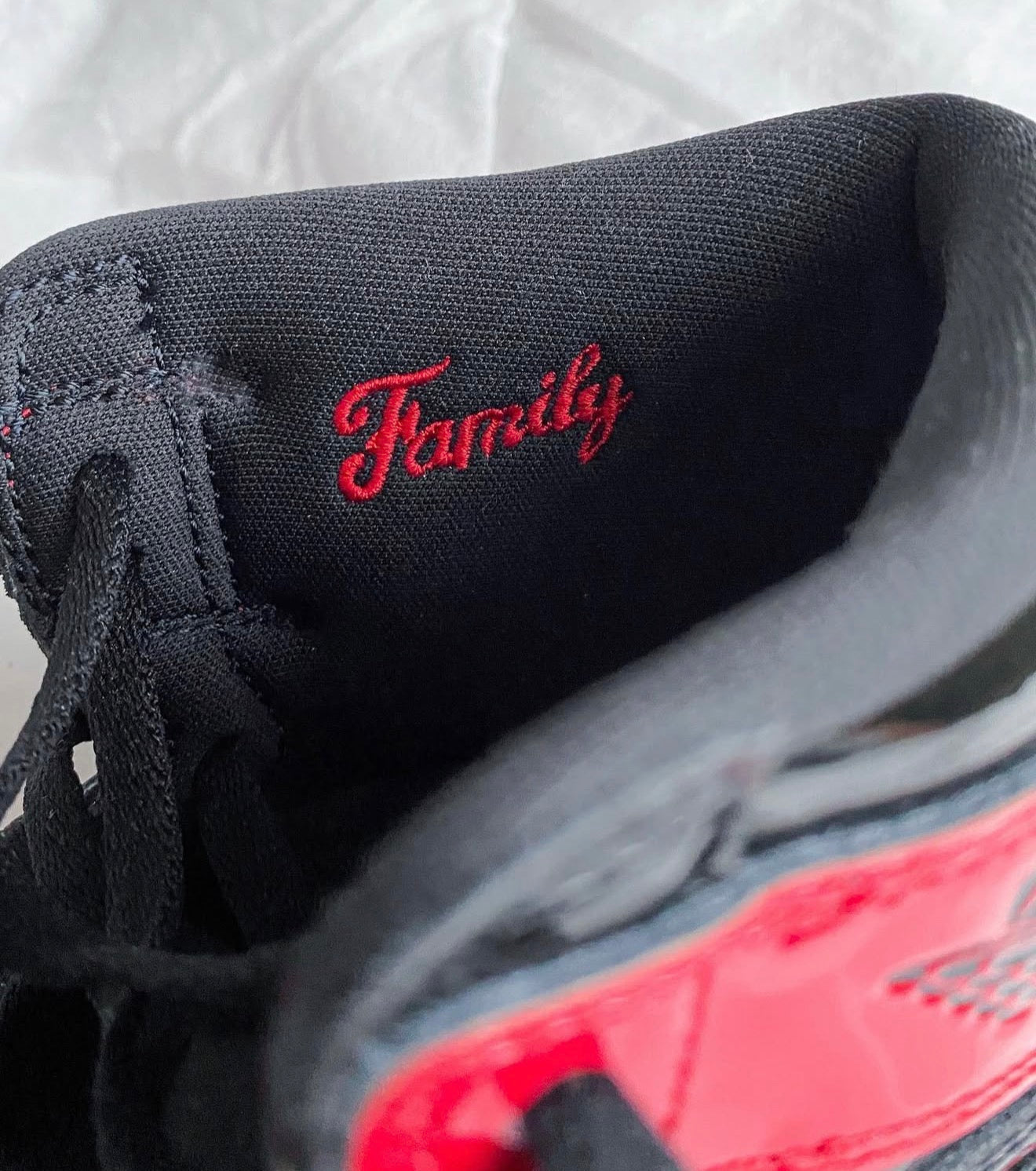 Air Jordan Retro 1 High Patent Bred