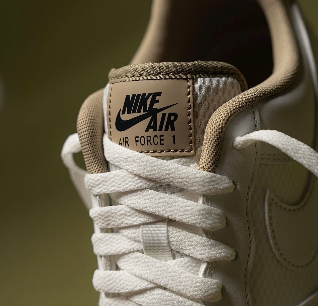Airforce 1 Low '07 LV8 Summit White Khaki