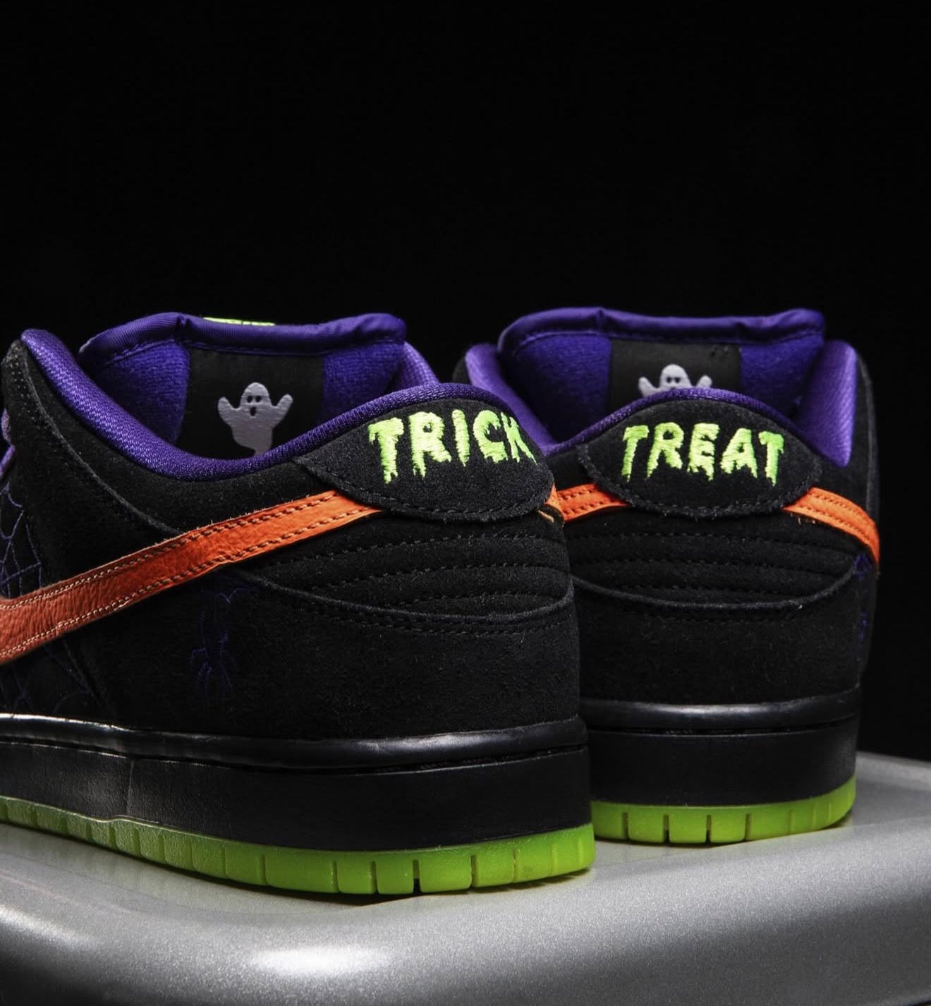 SB Dunk Low Night of Mischief Halloween
