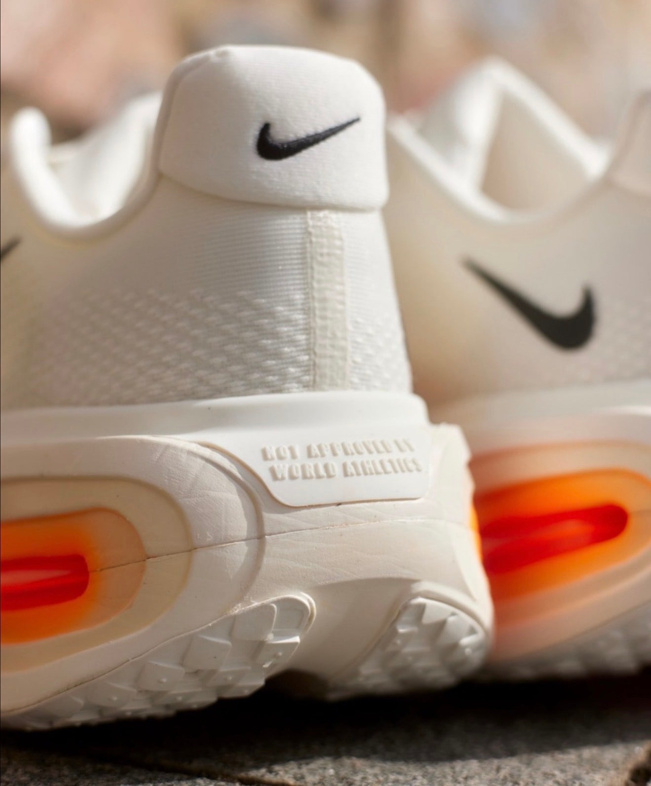 Zoom Vomero Premium Sail Coconut Milk