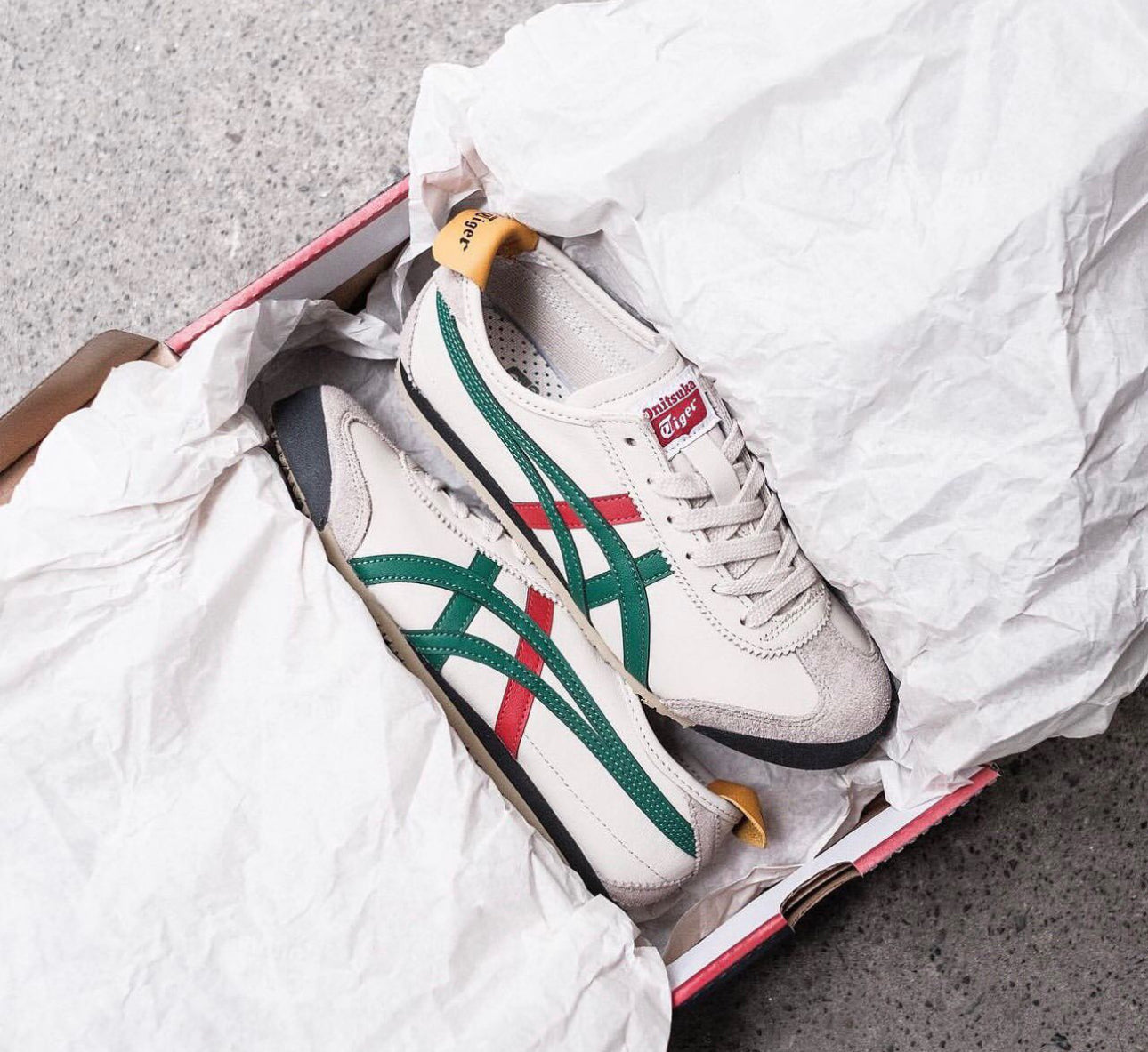 WMNs Mexico 66 Lace Up Brich Green