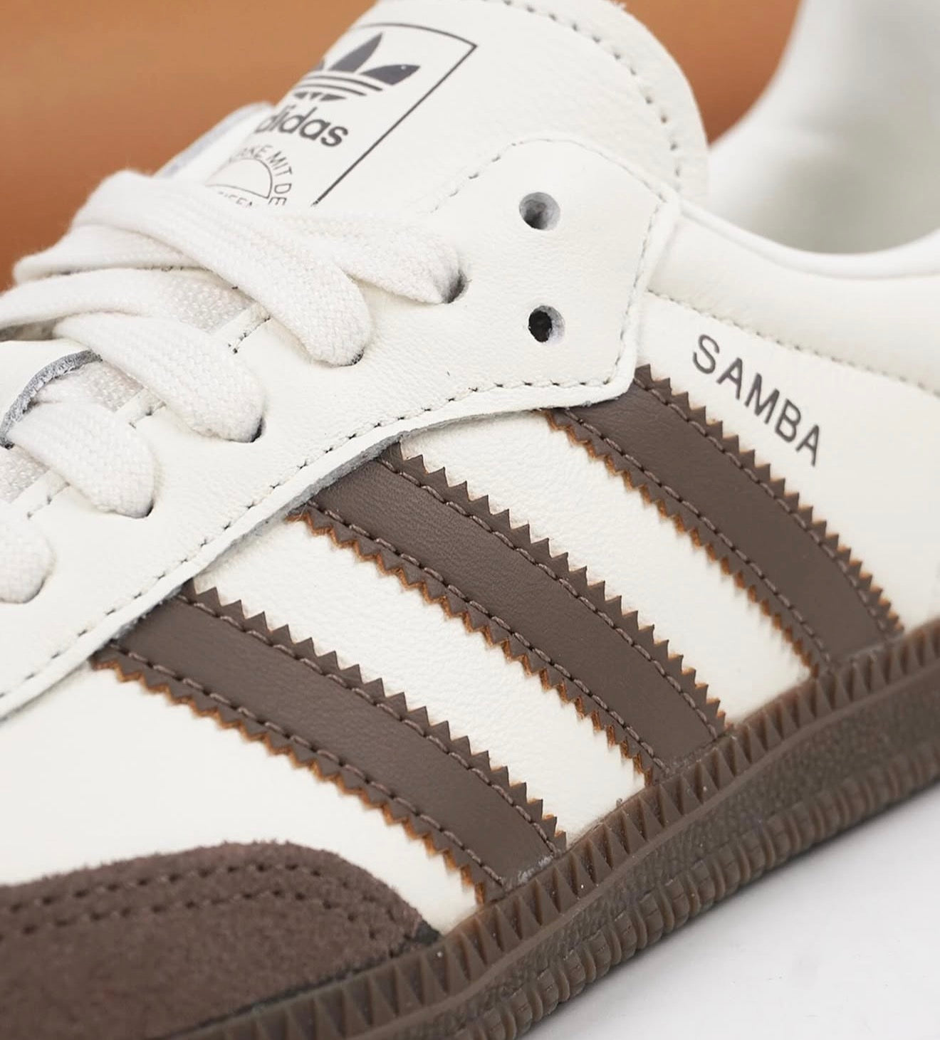 Samba OG Off White Earth Strata