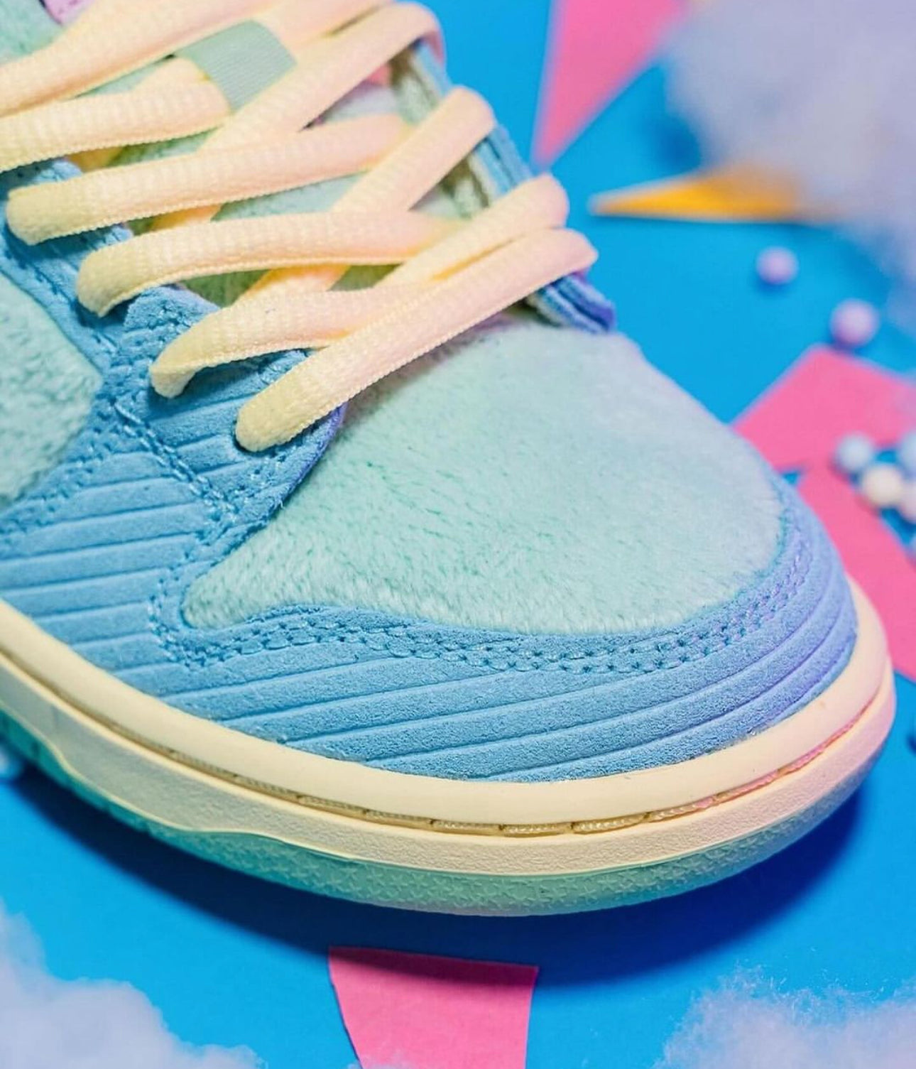 WMNs The Verdy x SB Dunk Low Vesty