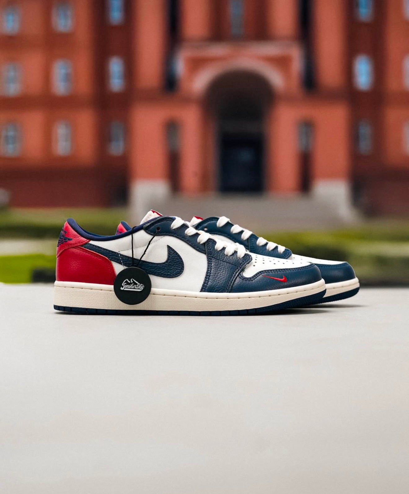 Air Jordan 1 Low Howard University