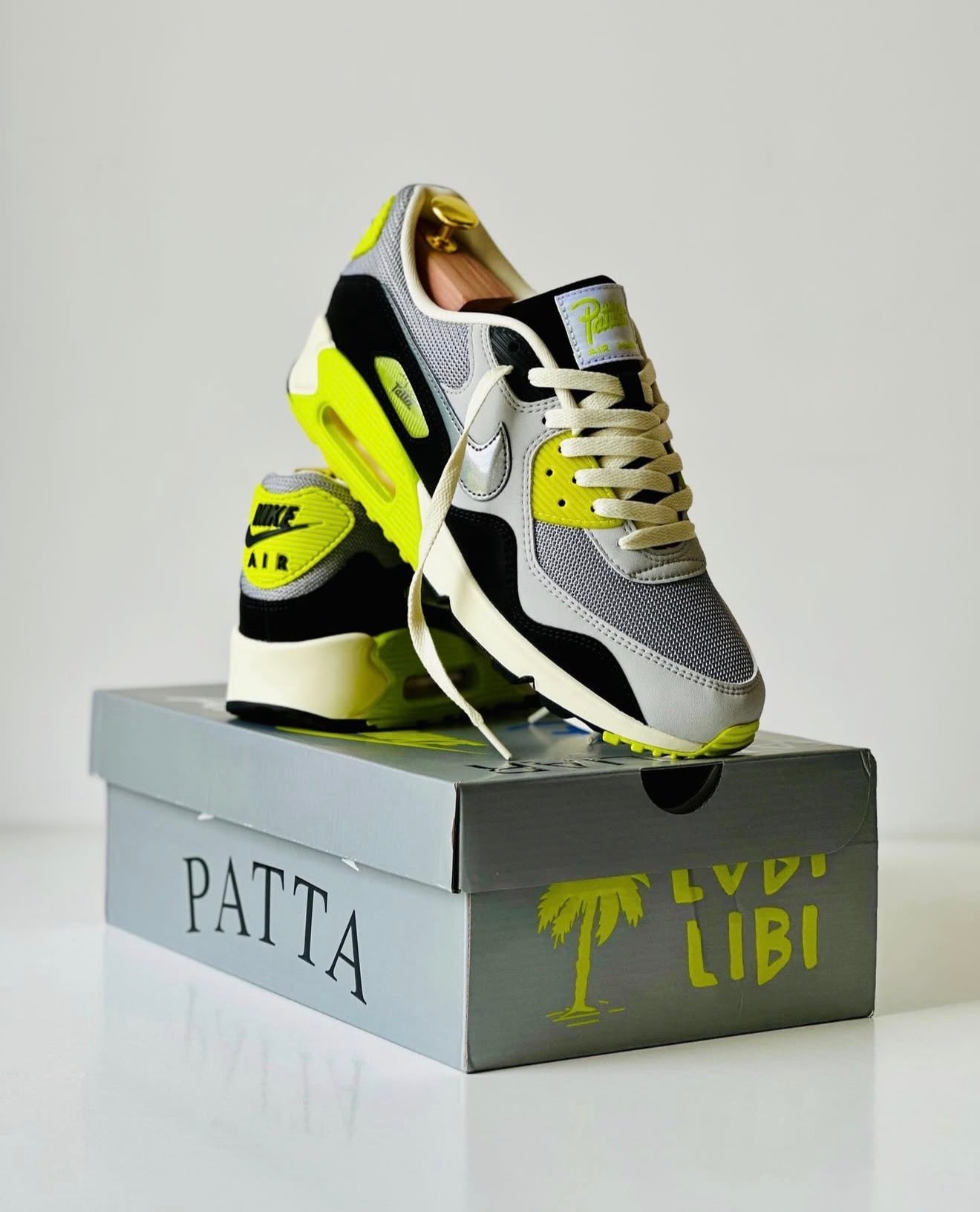 Airmax 90 SP Patta Waves Cyber