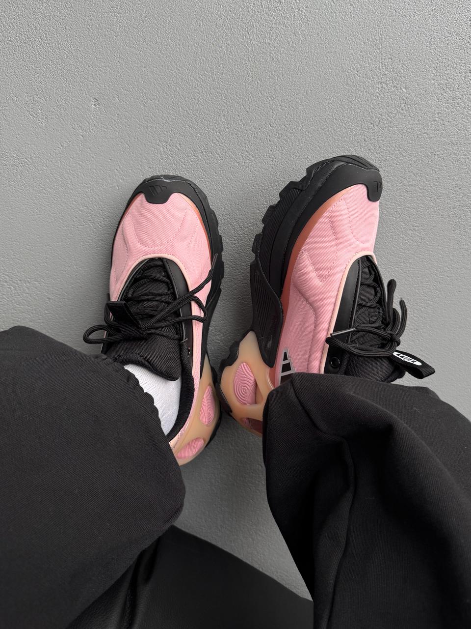 WMNs Wonder Runner Pink Black