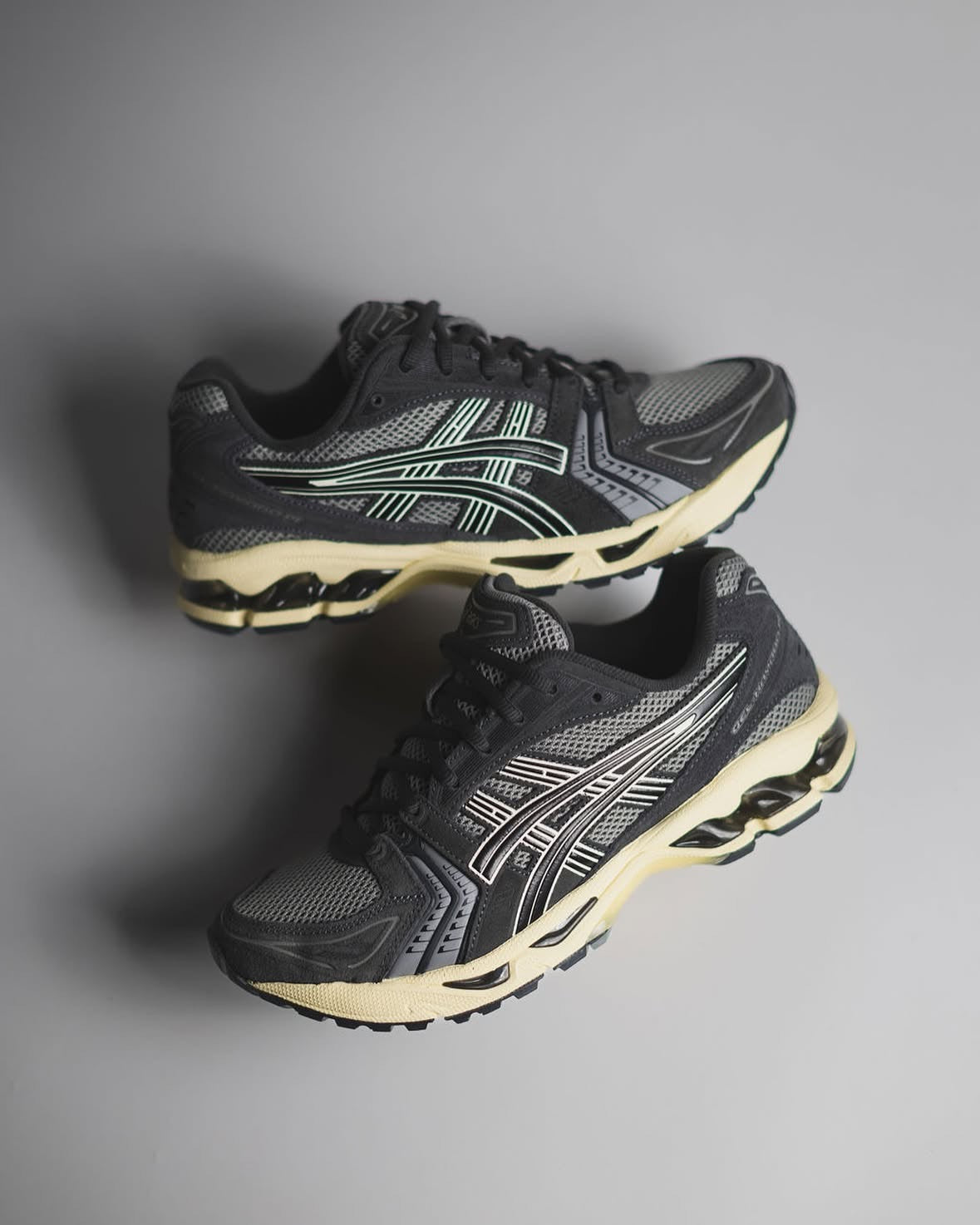 Asics Gel Kayano 14 Clay/Grey Black