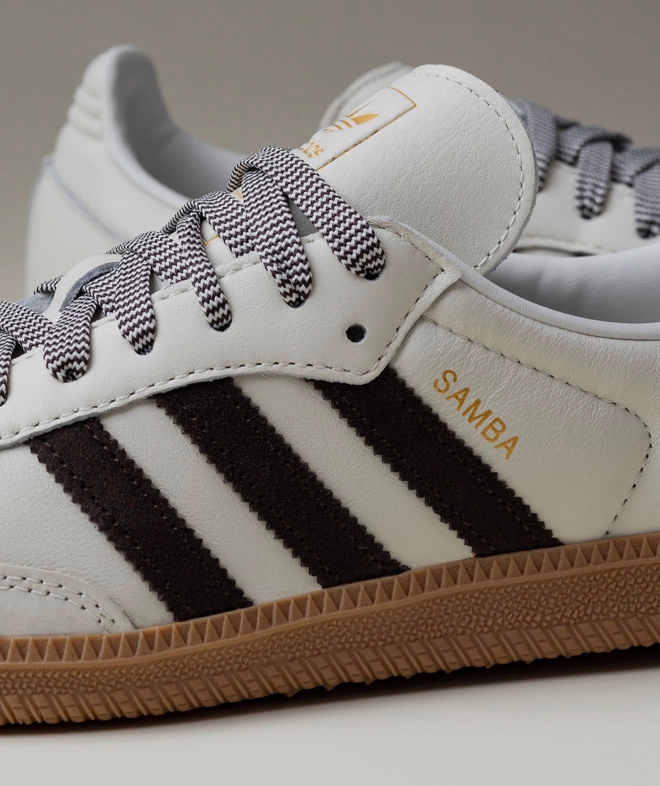 Samba Off White Dark Blue